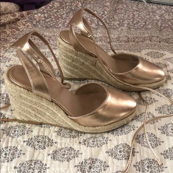 Rose gold espadrille wedge sandals, brand new - Picture 3 of 4